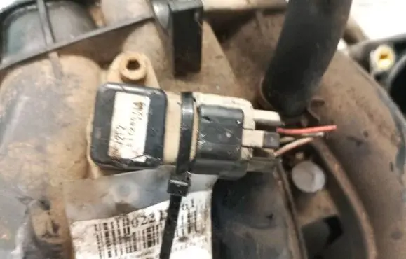 Suzuki SX4 Air pressure sensor E1T26571A 75F2