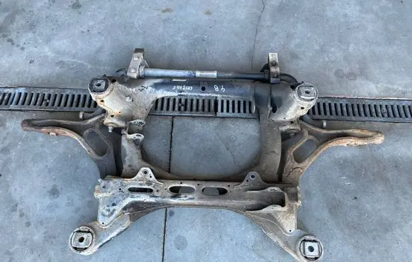 Porsche Cayenne (9PA) Front axle beam