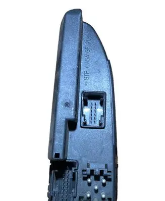 BMW 7 E38 Electric window control switch 8368987