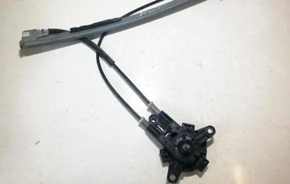 Peugeot 106 Sliding door window regulator with motor