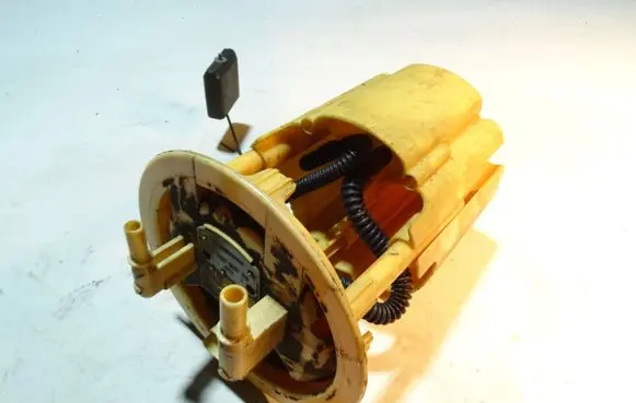 Citroen C5 Fuel injection high pressure pump 9632759780 221824