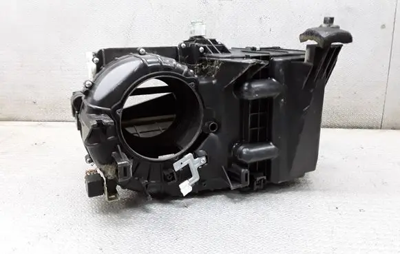 Interior heater climate box assembly