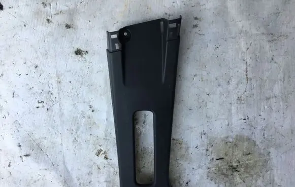 Ford Fiesta (B) pillar trim (top) H1BBA24582A