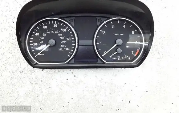 BMW 1 E81 E87 Speedometer (instrument cluster) 918732301