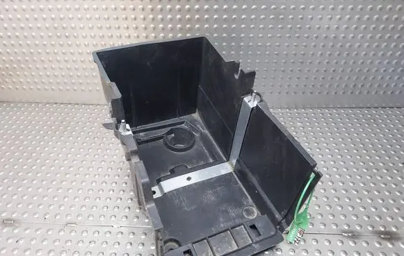 Ford Focus Battery box tray S26380477 AM5110723AD