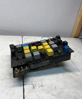 Mercedes-Benz ML W163 Fuse box set A1635450205