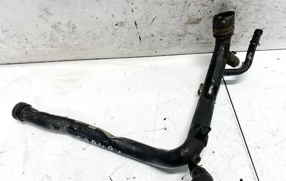 Audi A4 S4 B6 8E 8H Engine coolant pipe/hose 078121070cg