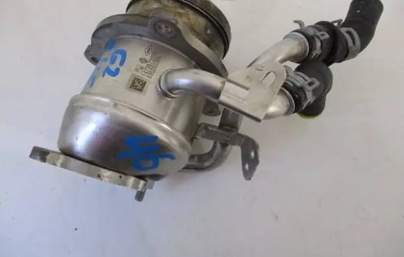 Renault Scenic IV - Grand scenic IV EGR valve cooler 147357337R