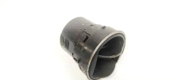 Mazda 3 II Dash center air vent grill BBM464730 K3006