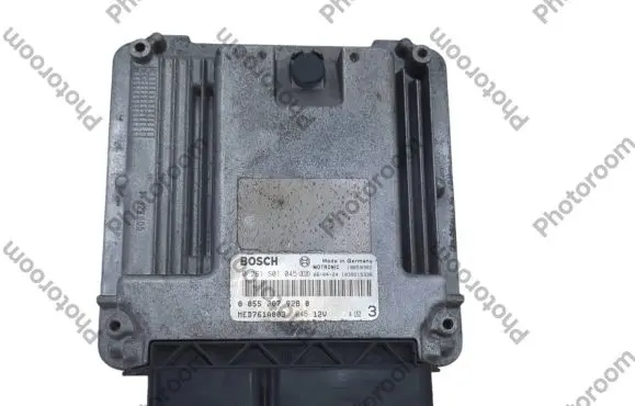 Alfa Romeo 159 Engine control unit/module ECU 0261S01045 00552079280 MED761A003