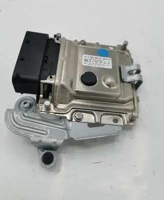 Mercedes-Benz C W205 Reducing agents exhaust control unit A0009006706 A0009012003 0281031381