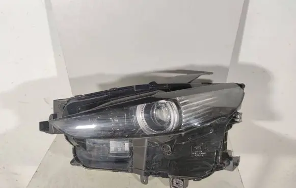 Mazda CX-30 Headlight/headlamp DFR751040 V15553L