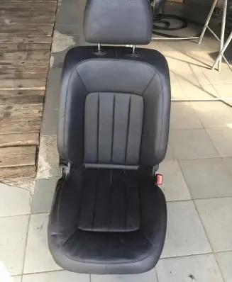 Front passenger seat