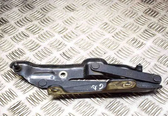 Chevrolet Camaro Tailgate/trunk/boot hinge 92194922