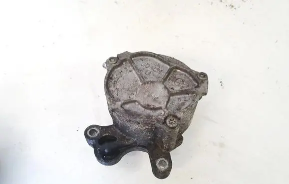Peugeot 407 Water pump 0608u