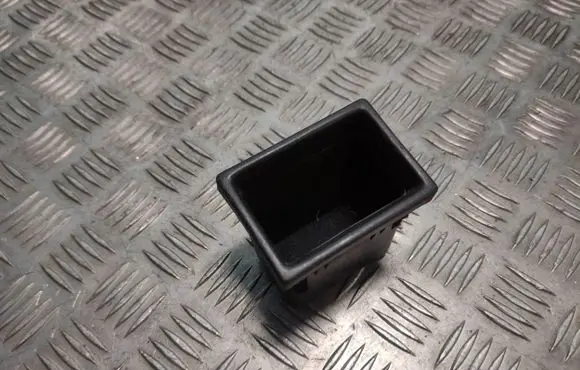 Opel Omega B1 Car ashtray 90458845
