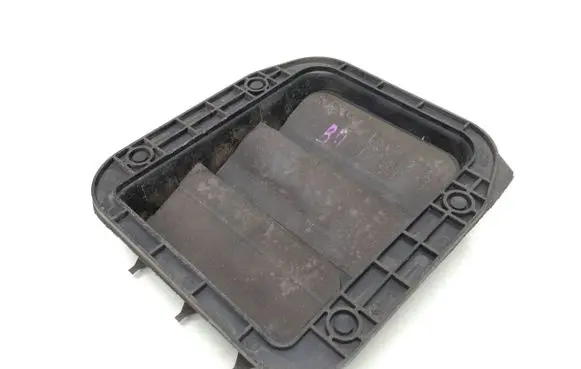 Honda CR-V Quarter panel pressure vent 75450sma
