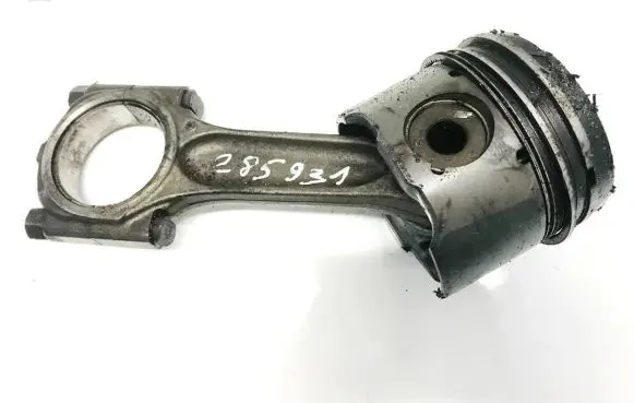 Citroen Berlingo Piston with connecting rod