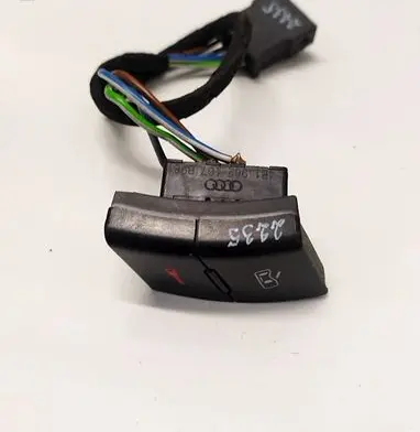 Audi A6 S6 C5 4B Central locking switch button 4B1962107