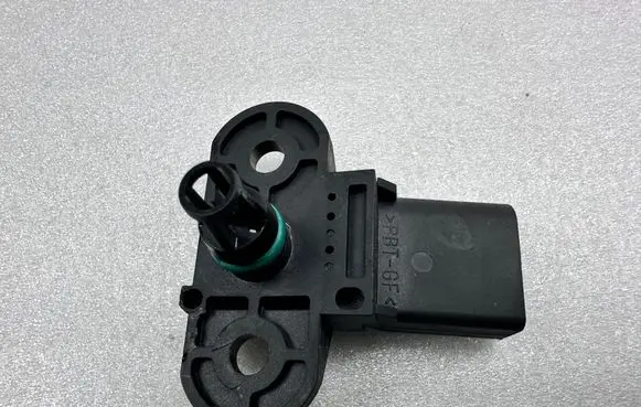 Audi A8 S8 D4 4H Air pressure sensor 0261230081
