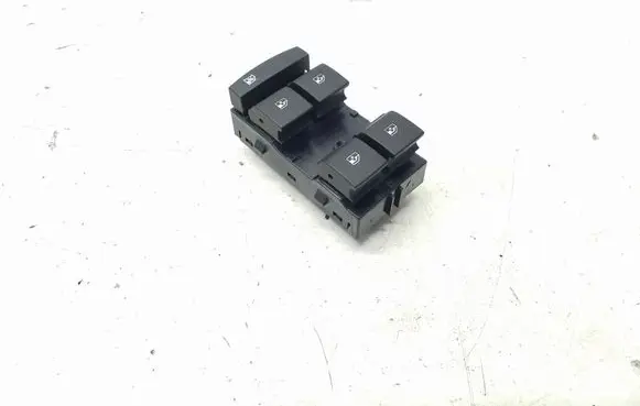 Buick Encore I Electric window control switch 13408454