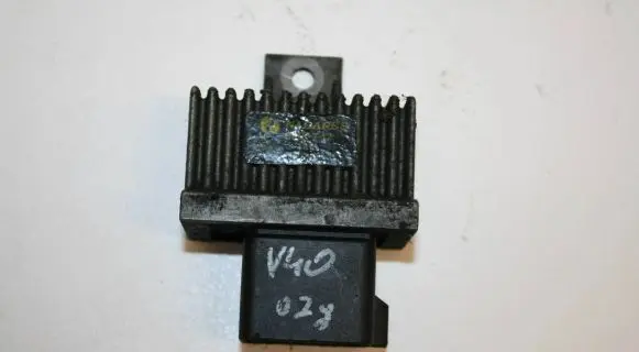 Volvo S40, V40 Glow plug pre-heat relay 7700115078