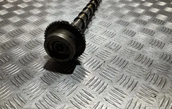 Mercedes-Benz C W205 Camshaft A2700506200