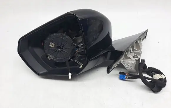 BMW iX Front door electric wing mirror