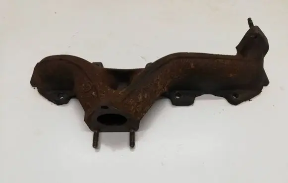 Volvo V50 Exhaust manifold