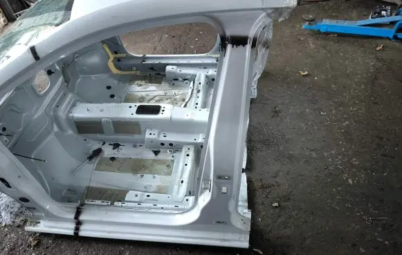 Seat Ibiza V (KJ) Pillar (middle) 