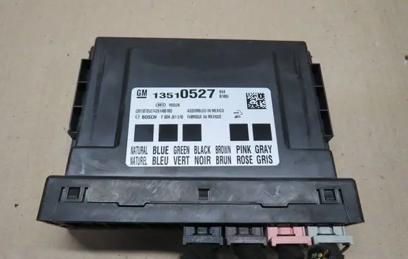 Opel Insignia A Comfort/convenience module 13510527 F00HJ01518 160528
