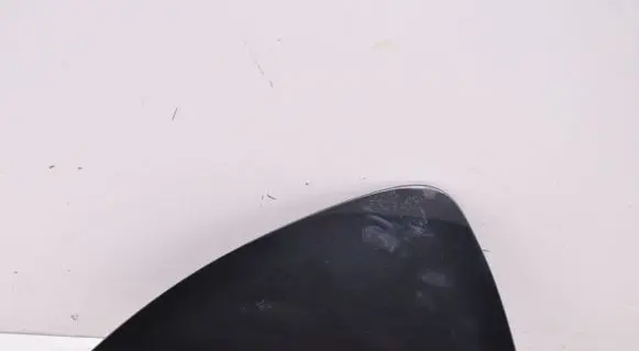 Rear fender molding trim