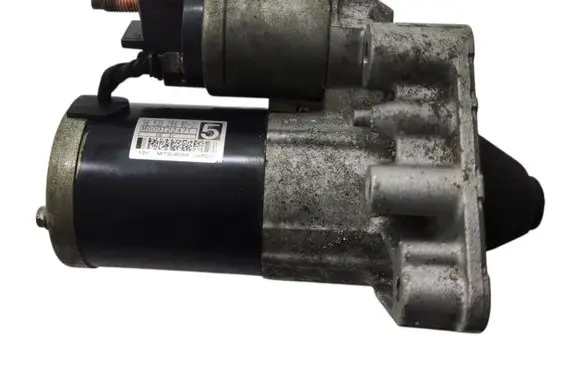 Peugeot 5008 Starter motor 9663528880