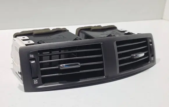 Lexus IS 220D-250-350 Dash center air vent grill 5567053010
