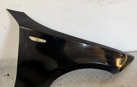BMW 1 E81 E87 Fender