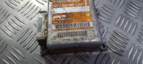 Audi A4 S4 B5 8D Airbag control unit/module 8a0959655c 0285001038