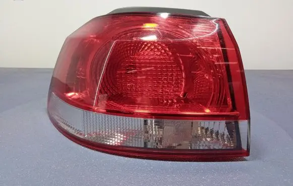 Volkswagen Golf Plus Rear/tail lights 5K0945095E