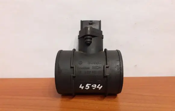 Chrysler Voyager Mass air flow meter 0281002451 05293155AB