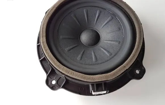 Hyundai Tucson TL Rear door speaker 96330D3000