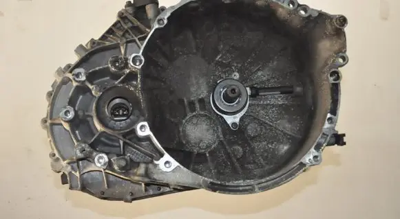 Volvo XC60 Manual 6 speed gearbox EU1R7002GEE