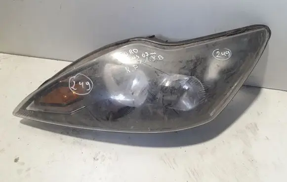 Ford Focus Headlight/headlamp 8M5113W030DG