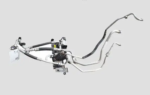 Nissan Leaf I (ZE0) Air conditioning (A/C) pipe/hose 924413NL0B 924503NL0B