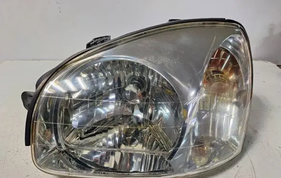 Hyundai Santa Fe Headlight/headlamp