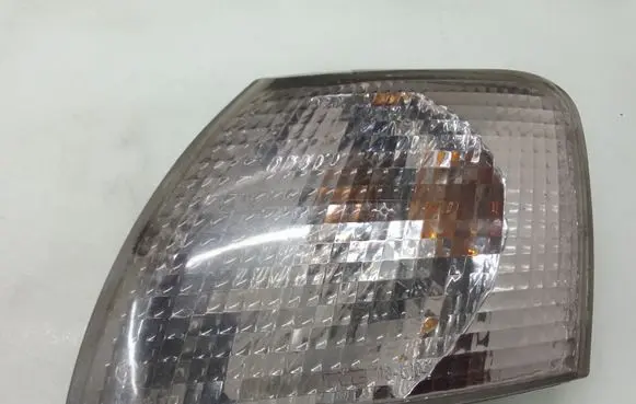 Volkswagen PASSAT B5 Front indicator light 185104B