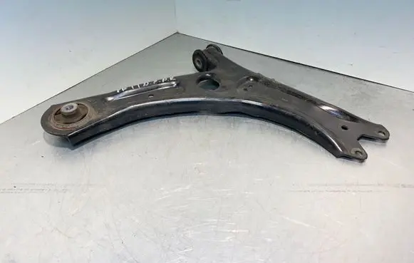 Skoda Yeti (5L) Front lower control arm/wishbone 1K0407152BG