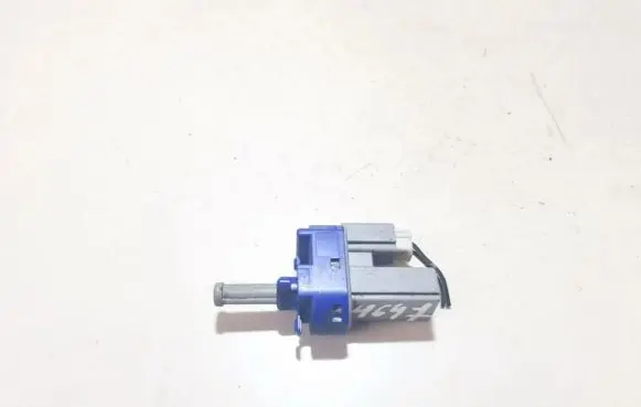 Mazda 3 I Brake pedal sensor switch bp4k