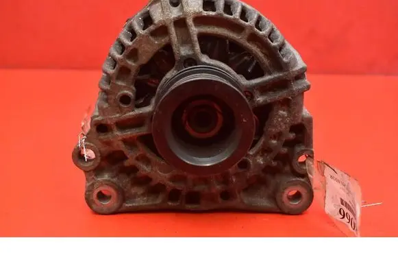 Skoda Fabia Mk2 (5J) Generator/alternator 037903025M