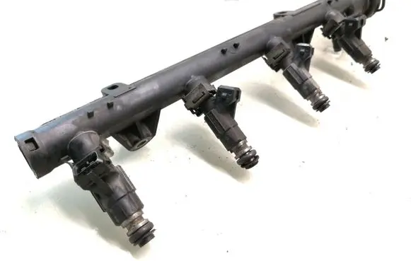 Volkswagen Polo III 6N 6N2 6NF Fuel main line pipe 030133319G 0280151031 0280155731