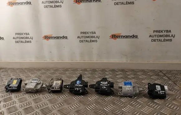 Hyundai Tucson IV NX4 Air flap motor/actuator EA1F0NX5LA D266LFDLA01