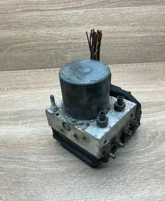 Toyota Corolla Verso AR10 ABS Pump 0265234222 0265950412 WithPlug